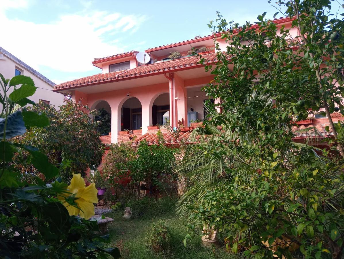 Villa Corrias Siliqua Esterno foto